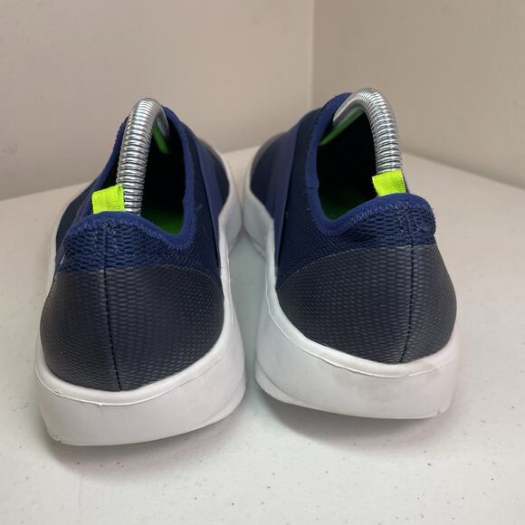 Oofos mens size 9.5 shoes OOmg Low Navy Blue Mesh Slip On Recovery 6152022-11 - Picture 6 of 9